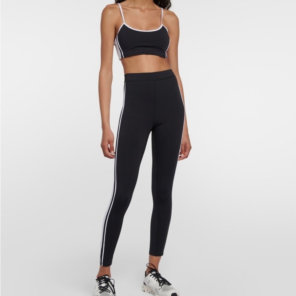 ALO Yoga Airlift Black and White High-Waist Leggings - Picture 8 of 8